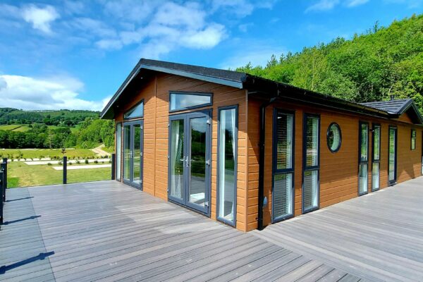 Maes Mynan Lodge For Sale | North Wales | Spacious spectacular bespoke lodge for holiday homeownership