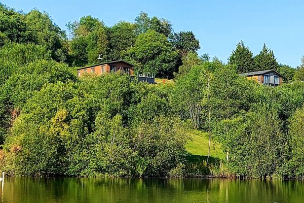 Holiday Homes - Lodges from Maes Mynan Lake
