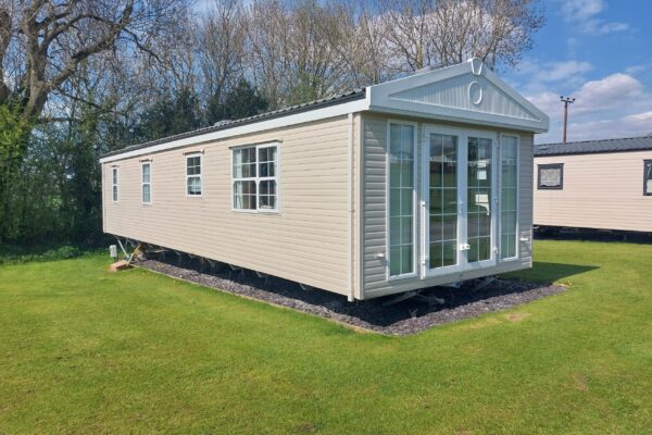 Atlas Ovation For Sale | misty water holiday park | north wales