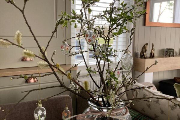 Decorated Easter Twig | Holiday home | Maes Mynan Holiday Park