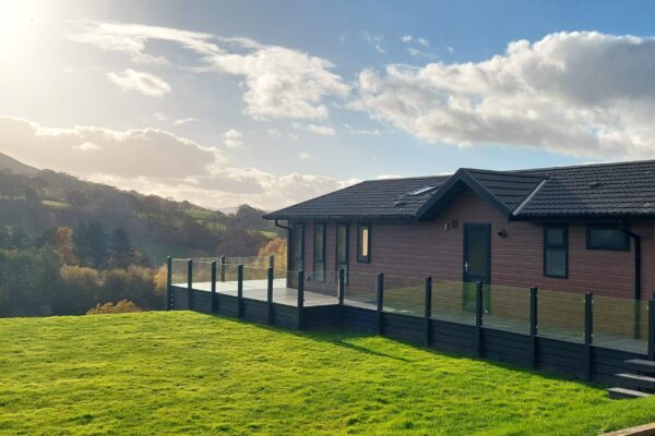 carw lodge plot 4 - garden area