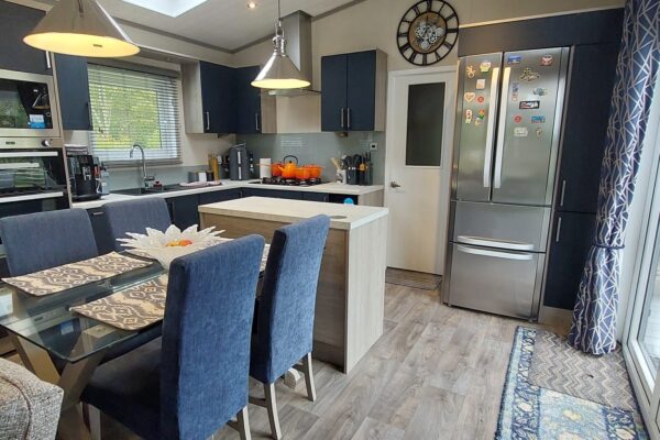 Pre-loved pemberton knightsbridge - open plan Pre-loved pemberton knightsbridge - open plan